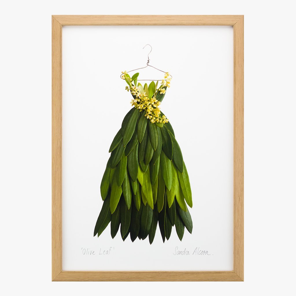 leaf dress design Creative Dress made from Leaves